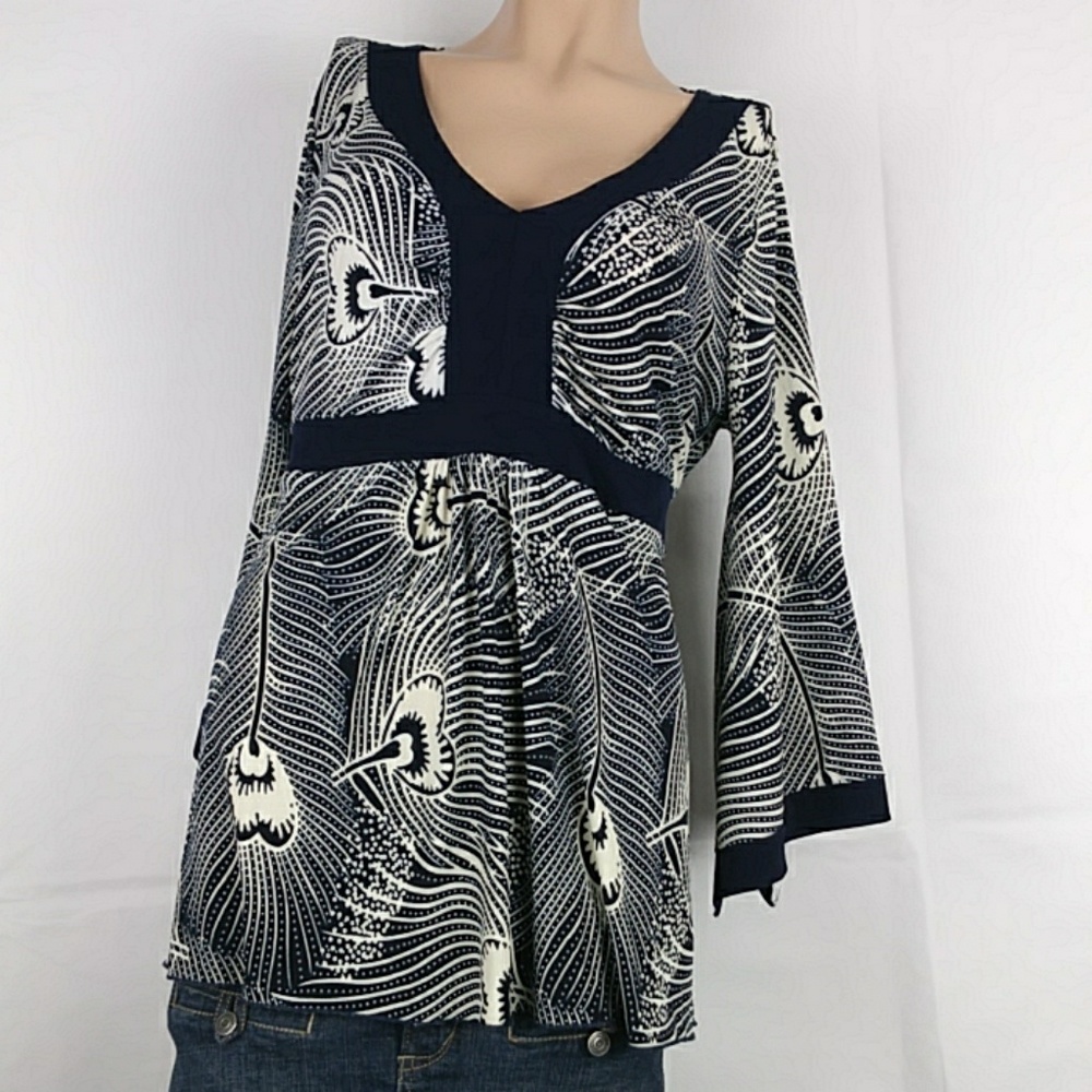 Ingo navy & white blouse very soft Size 1x